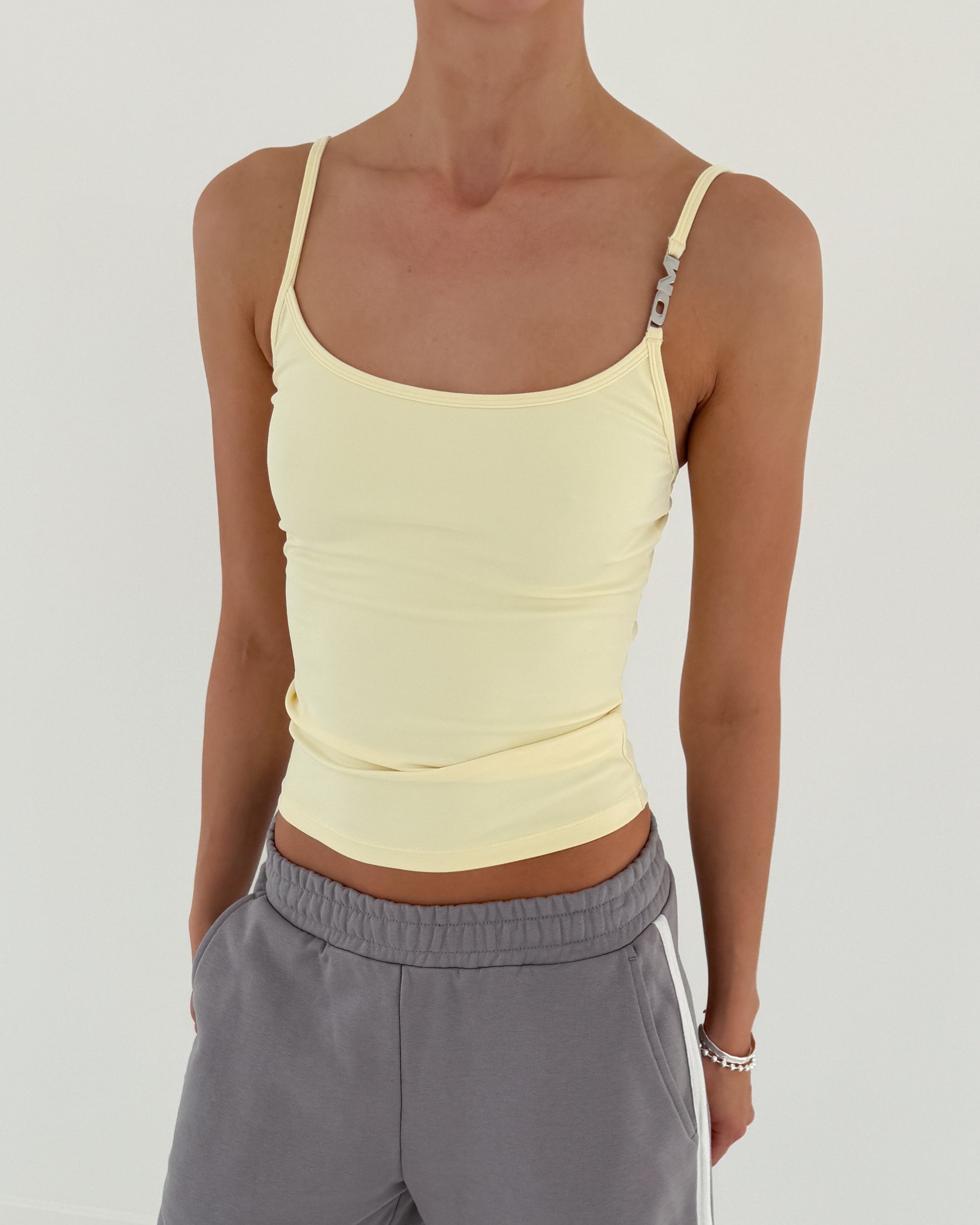 OM Signature Top / Butter Yellow